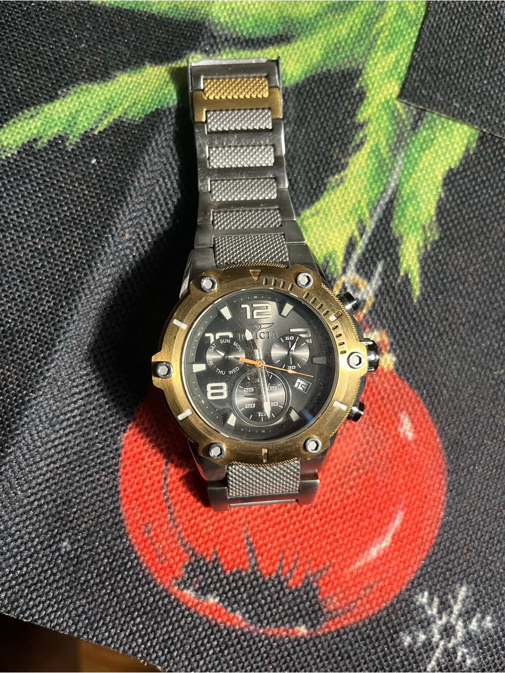 Invicta Men's Two-Tone Gold and Silver Chronograph Watch with Black Dialing /